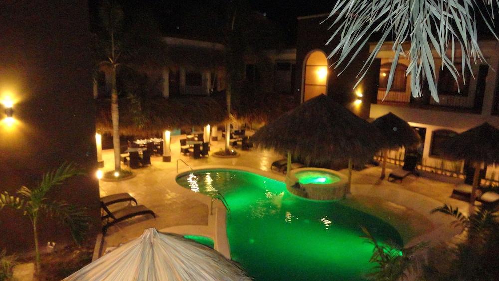 Hotel Colono Beach Coco Exterior photo