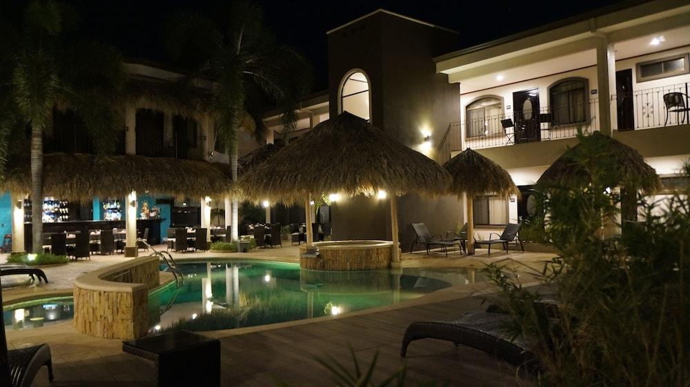 Hotel Colono Beach Coco Exterior photo