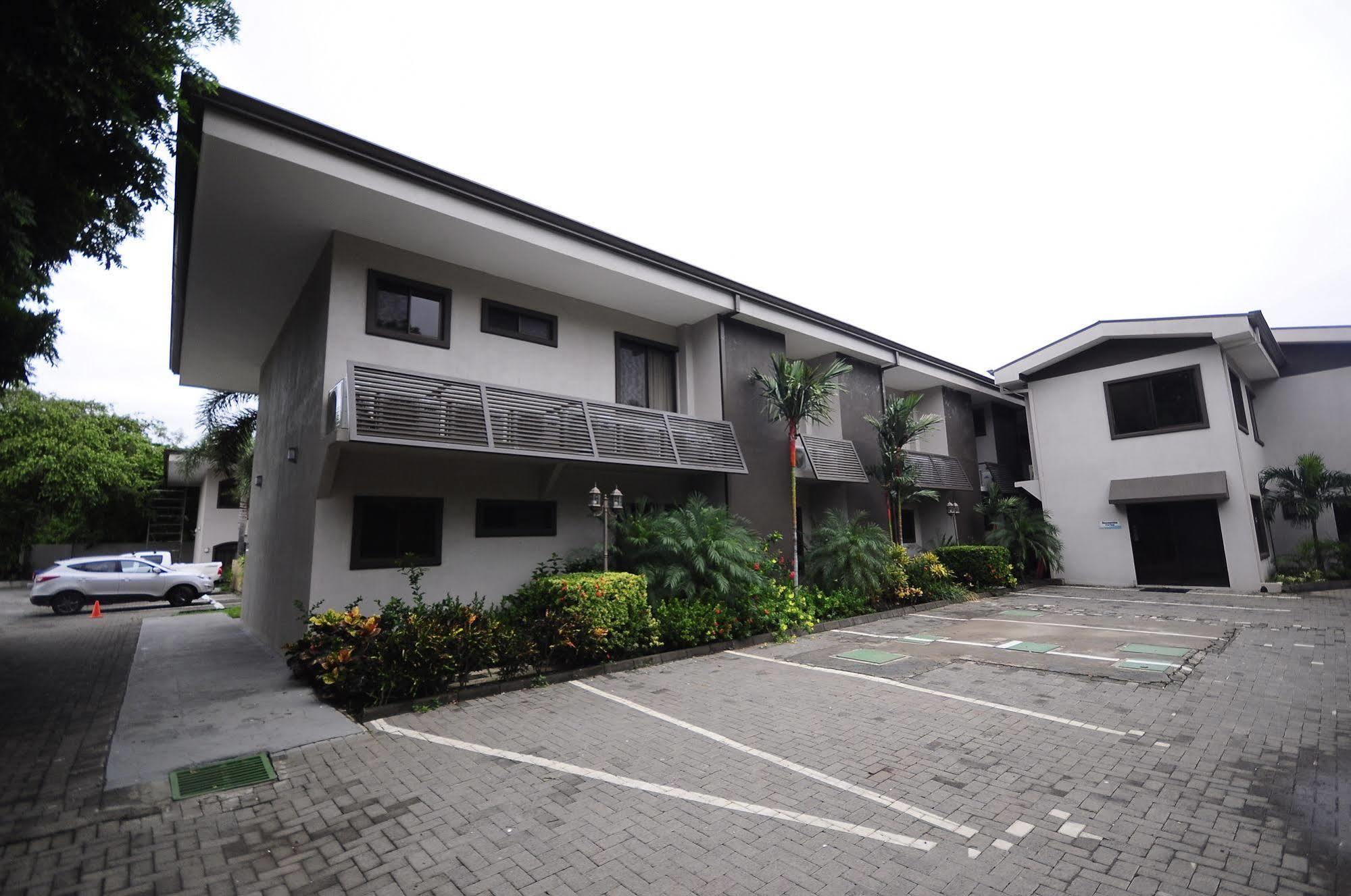 Hotel Colono Beach Coco Exterior photo